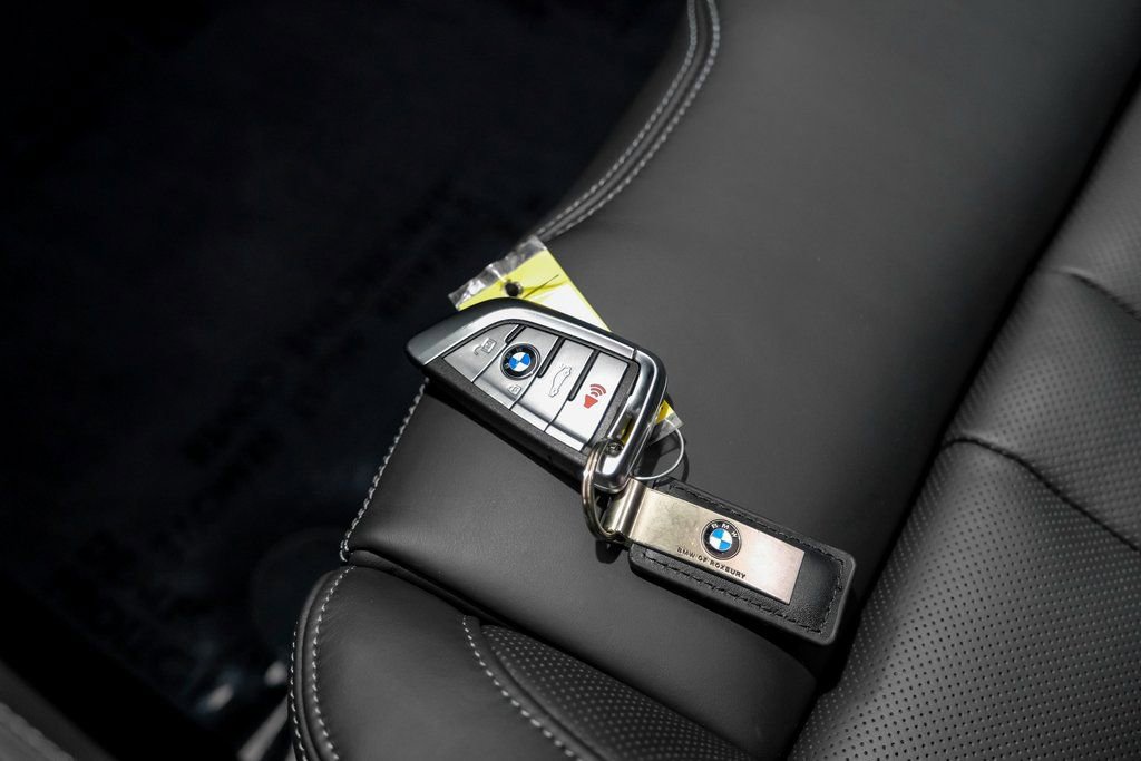 Used 2022 BMW M5 w/ Executive Package image 54