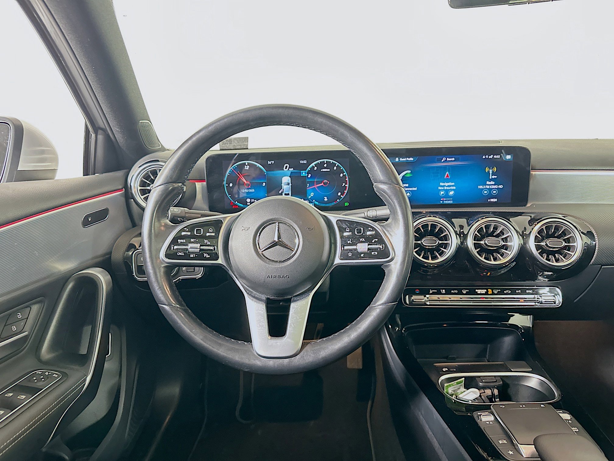 Used 2022 Mercedes-Benz A 220 4MATIC image 17