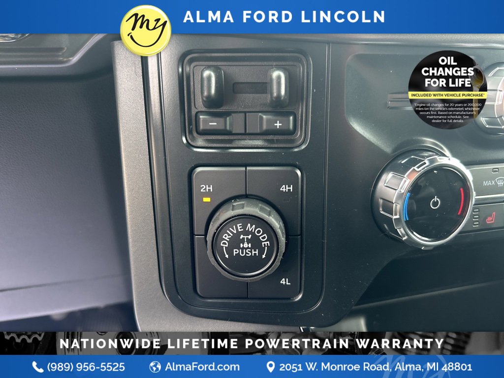 New 2025 Ford F150 XLT w/ Equipment Group 302A MID image 31