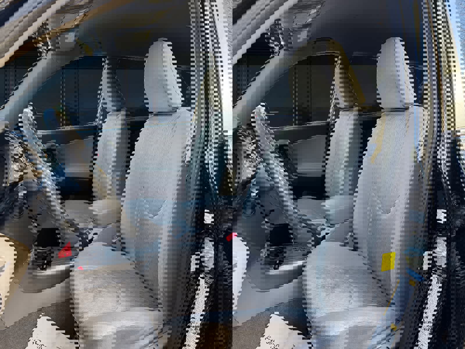 Used 2012 Toyota RAV4 4WD image 2