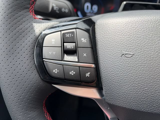 New 2026 Ford Explorer ST-Line w/ ST-Line Street Pack AWD/4WD image 16