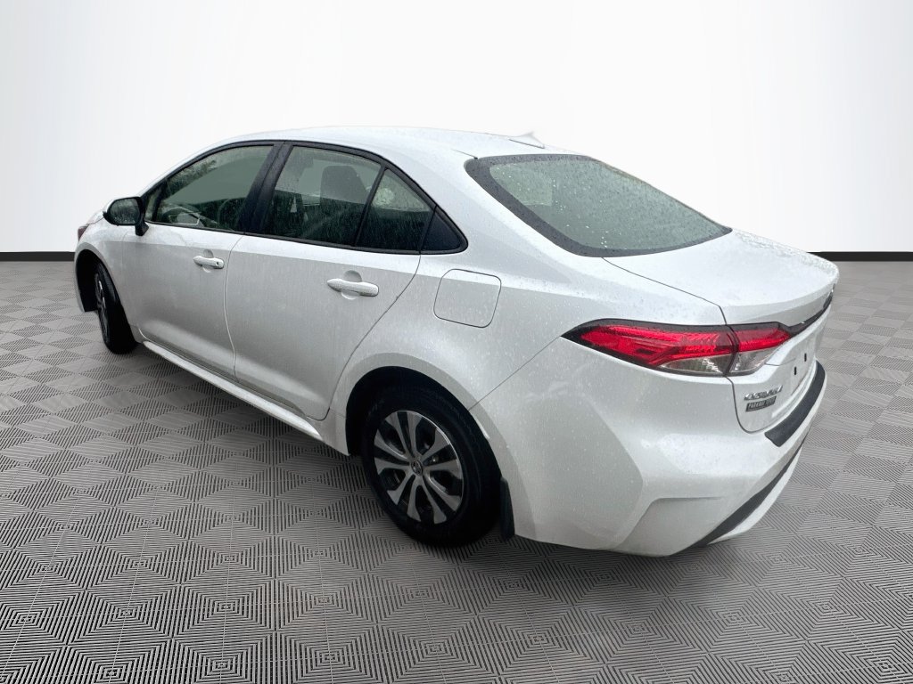 Used 2022 Toyota Corolla LE w/ Carpet Mat Package (TMS) FWD image 8