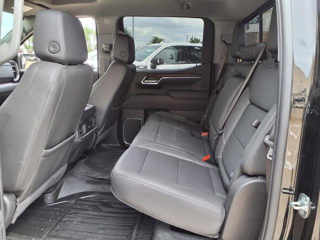 Used 2025 GMC Sierra 1500 SLT w/ SLT Premium Plus Package AWD/4WD image 19