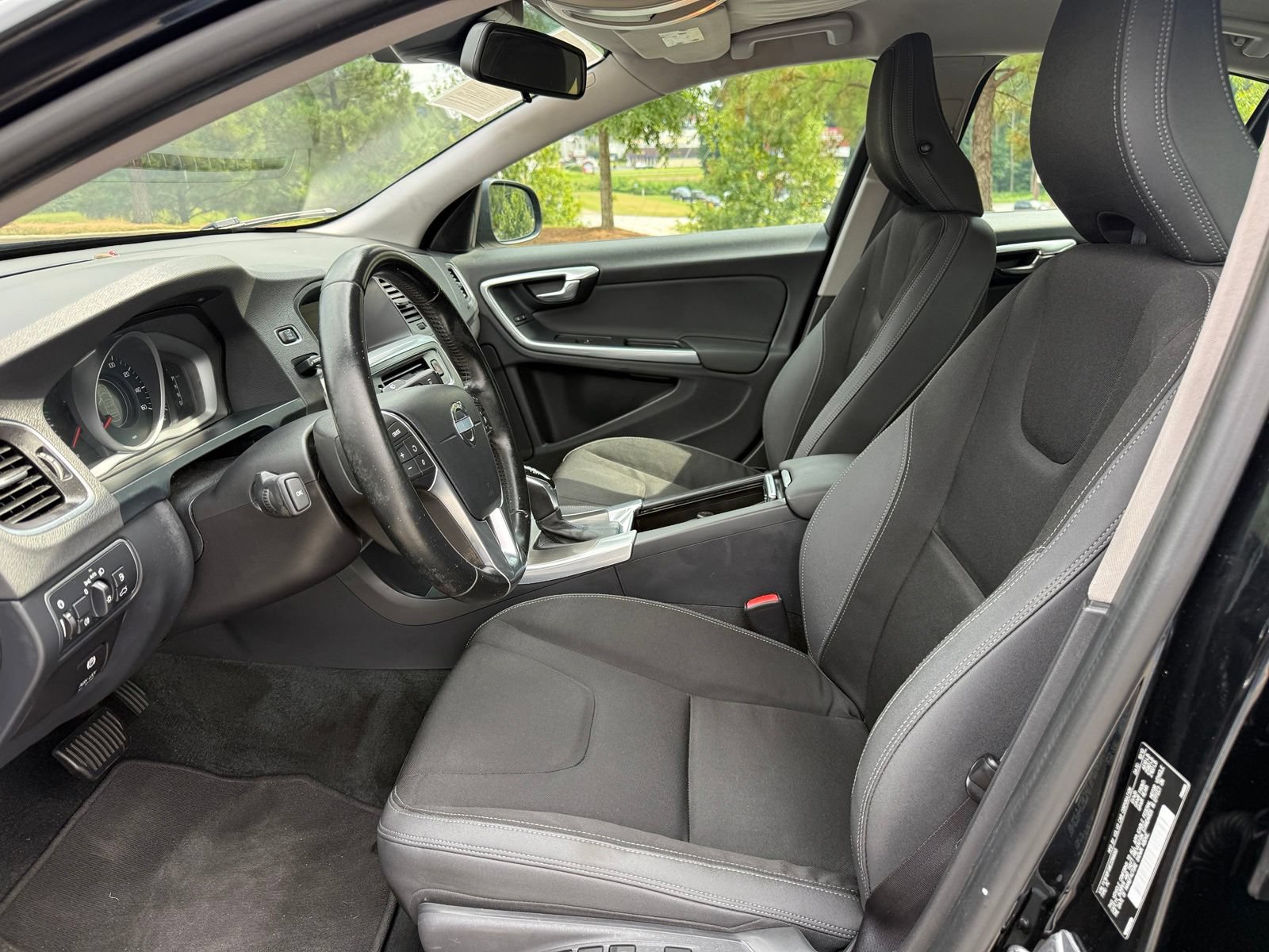 Used 2014 Volvo S60 T5 FWD image 33