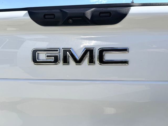 Used 2025 GMC Sierra EV Denali AWD/4WD image 15