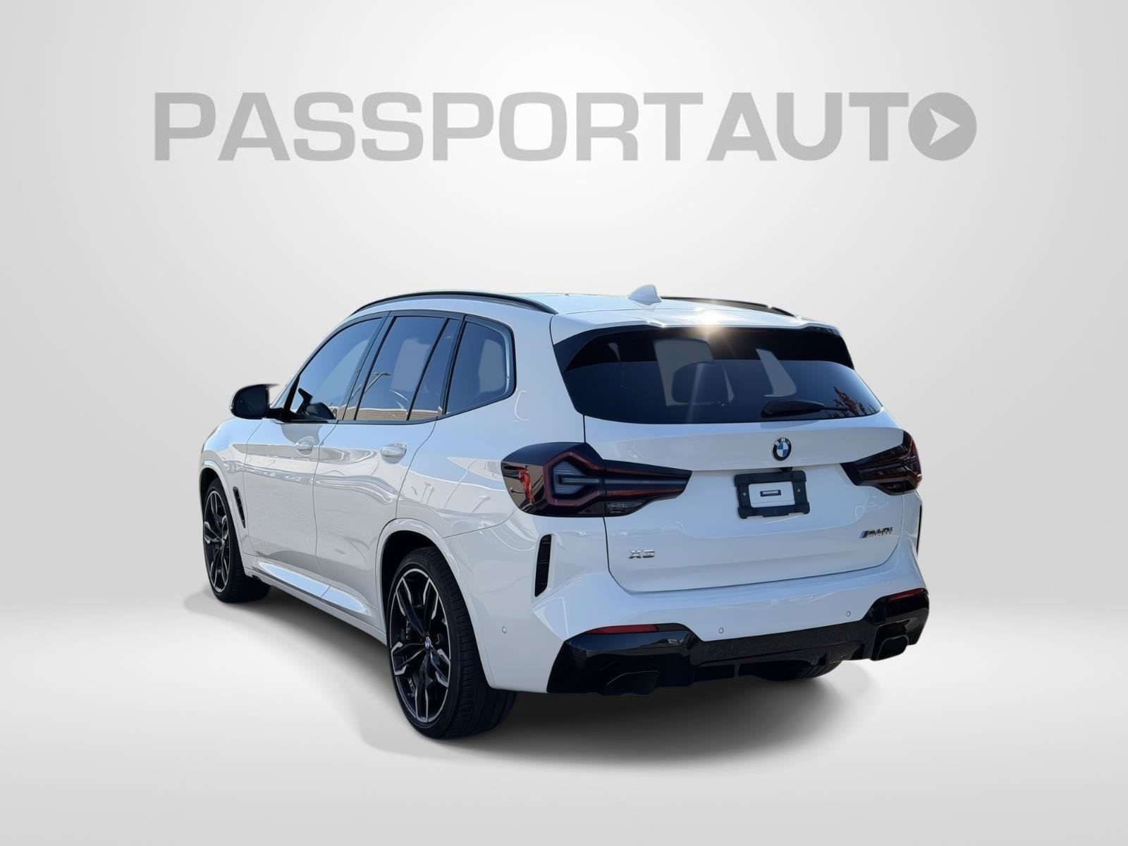 Used 2023 BMW X3 M40i AWD/4WD image 4