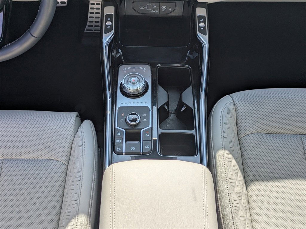 Used 2025 Kia Sorento SX Prestige image 21