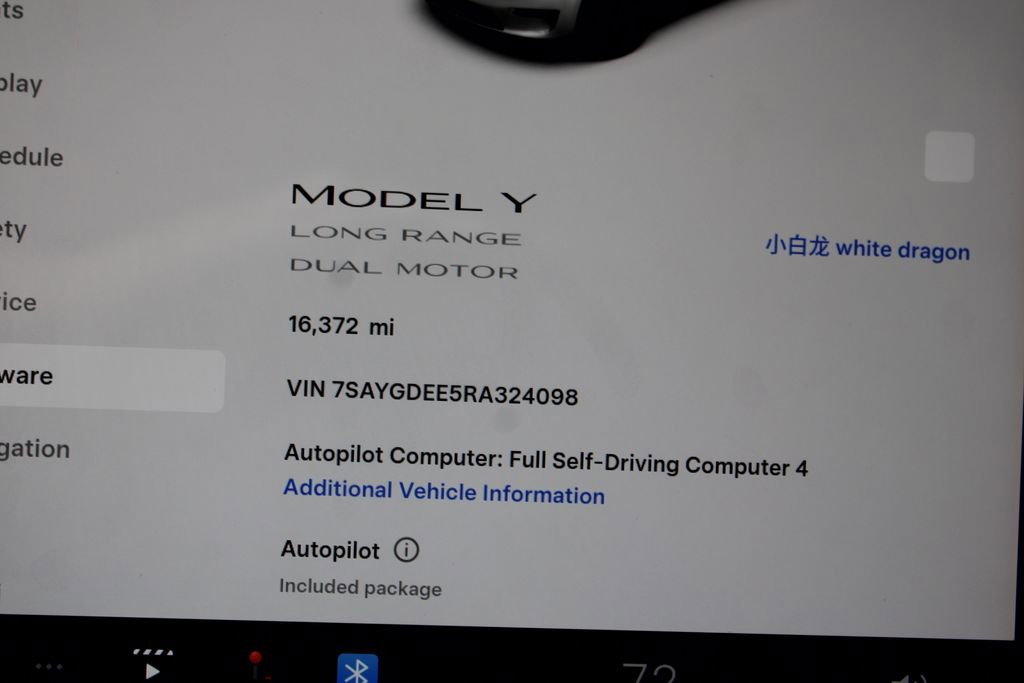 Used 2024 Tesla Model Y Long Range AWD/4WD image 30
