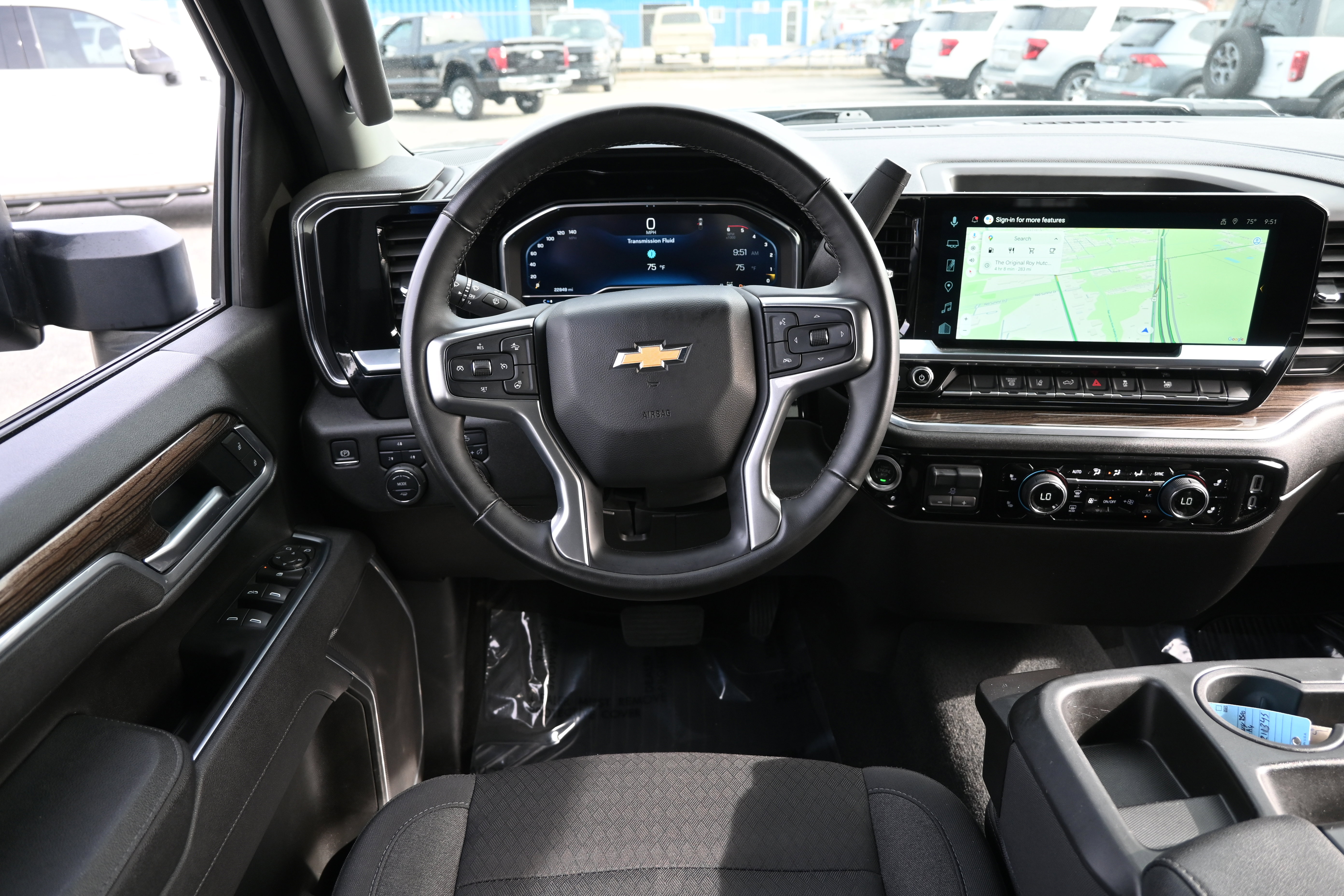 Used 2025 Chevrolet Silverado 2500 LT w/ Convenience Package image 30