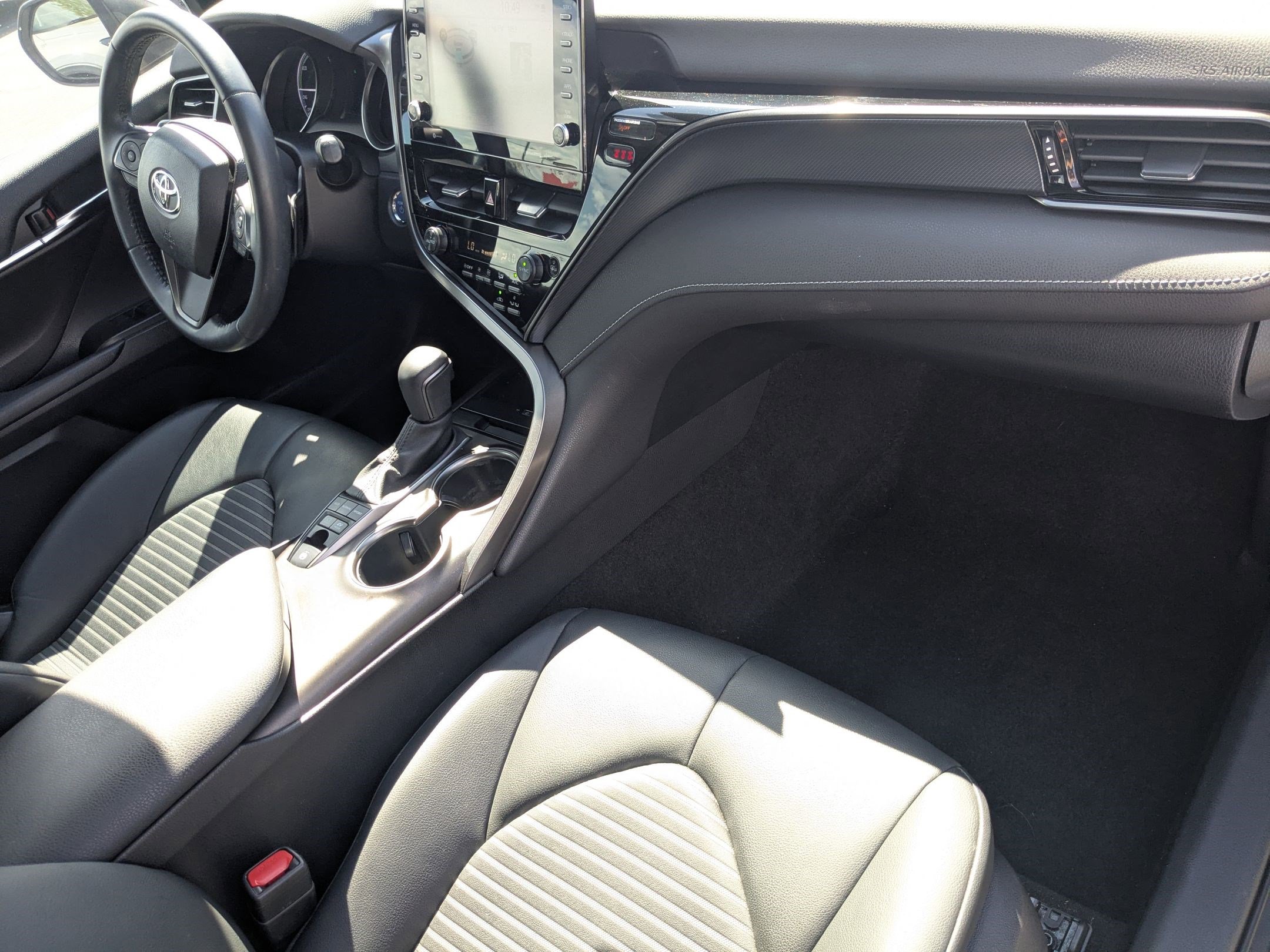 Used 2022 Toyota Camry SE w/ Audio Upgrade Package image 34