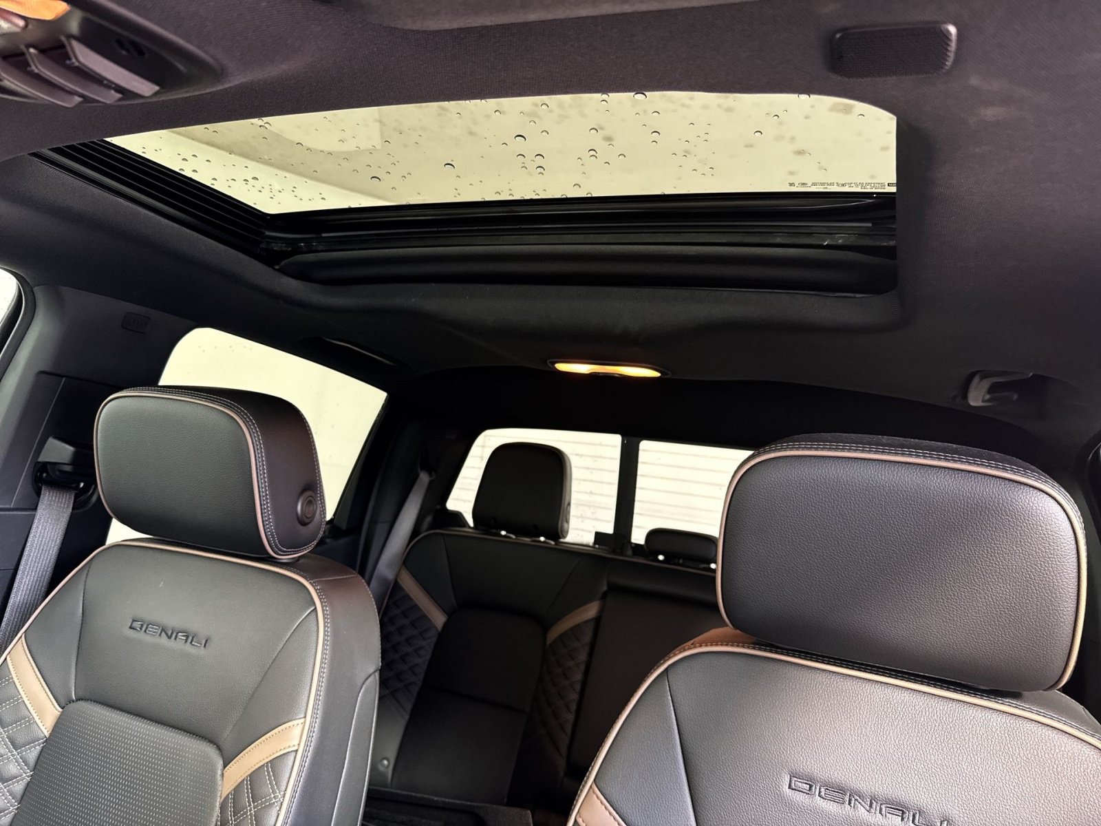 Used 2023 GMC Canyon Denali AWD/4WD image 24