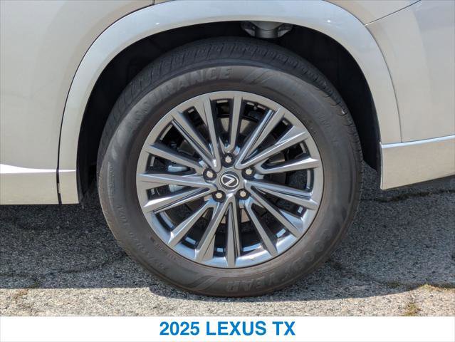 Used 2025 Lexus TX 350 FWD w/ Convenience Package image 11