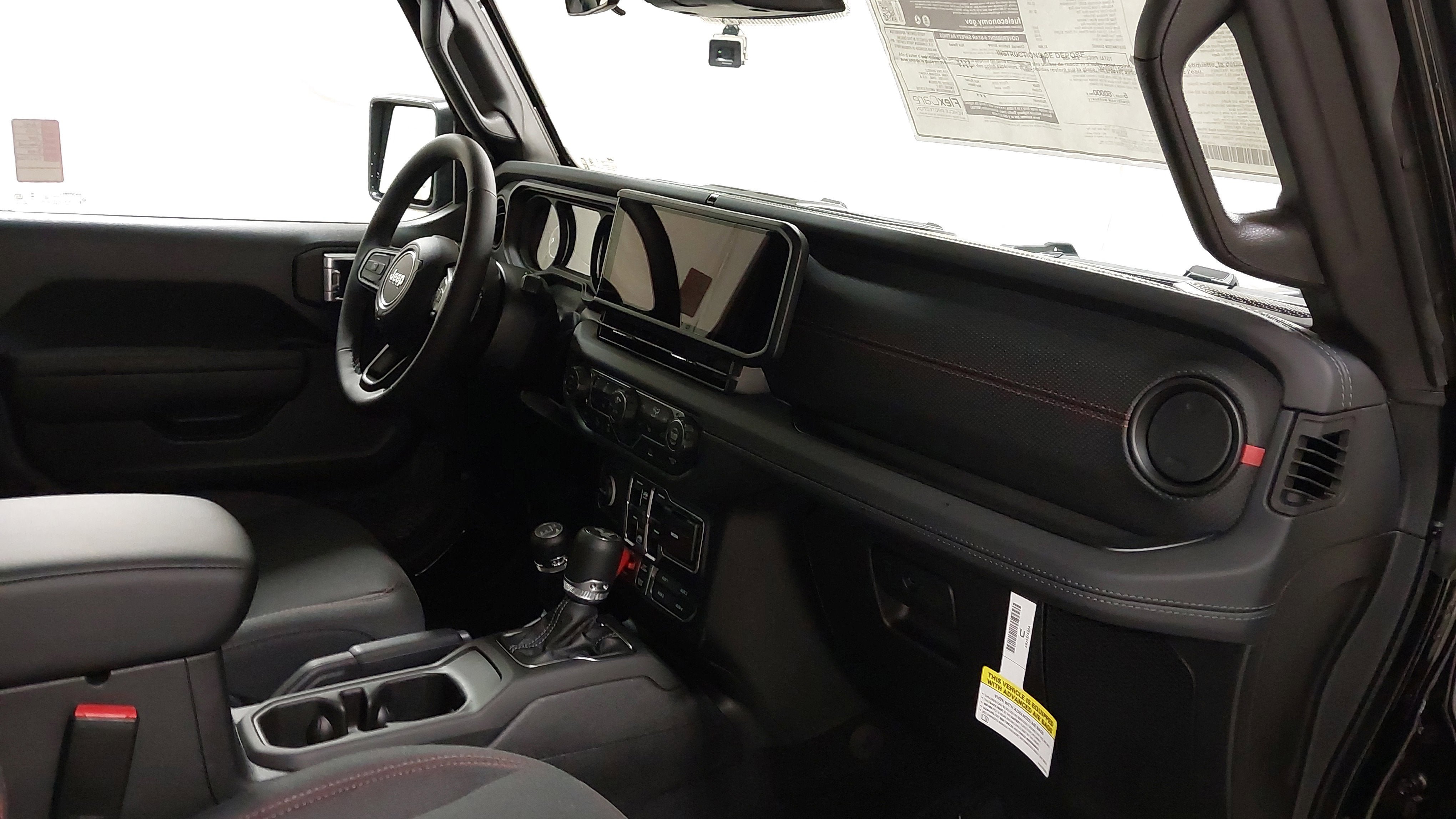 New 2026 Jeep Wrangler Unlimited Rubicon AWD/4WD image 28