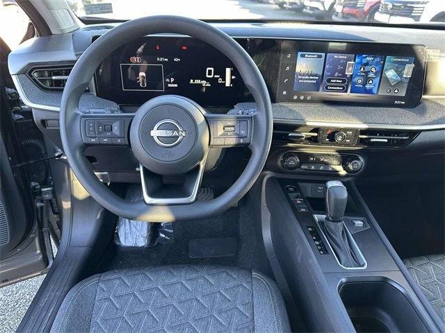 New 2026 Nissan Kicks SV image 17