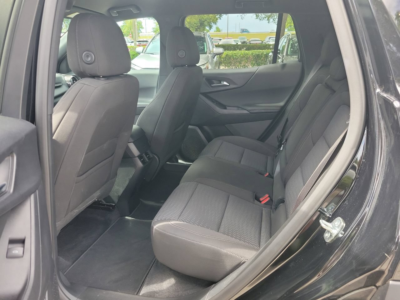 Used 2026 Chevrolet Equinox LT FWD image 9