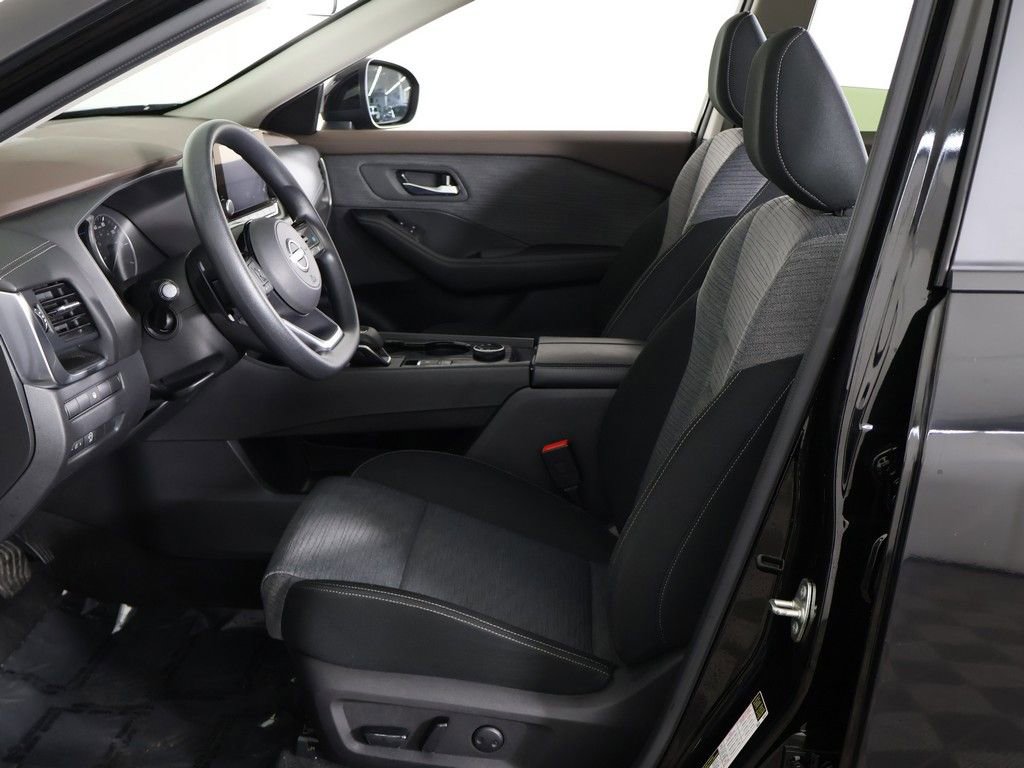 Used 2023 Nissan Rogue SV AWD/4WD image 26