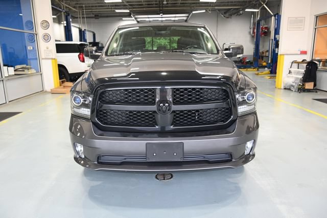 Used 2017 RAM 1500 Sport w/ Quick Order Package 26Q Night AWD/4WD image 2