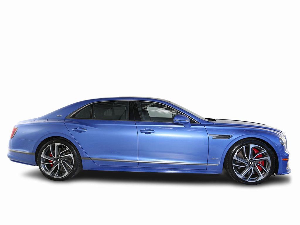 Used 2025 Bentley Flying Spur Plug-In Hybrid image 15