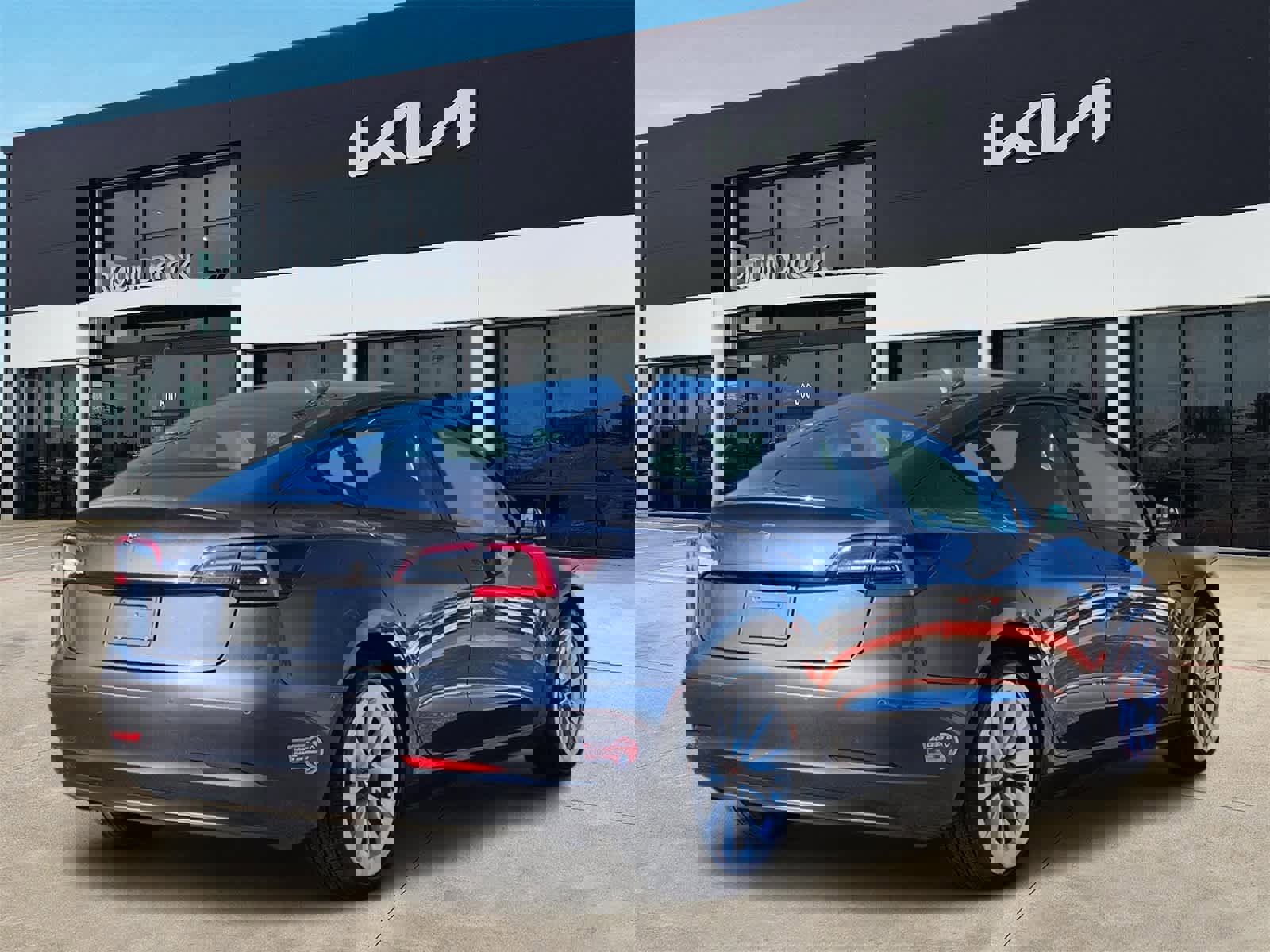 Used 2022 Tesla Model 3 image 5