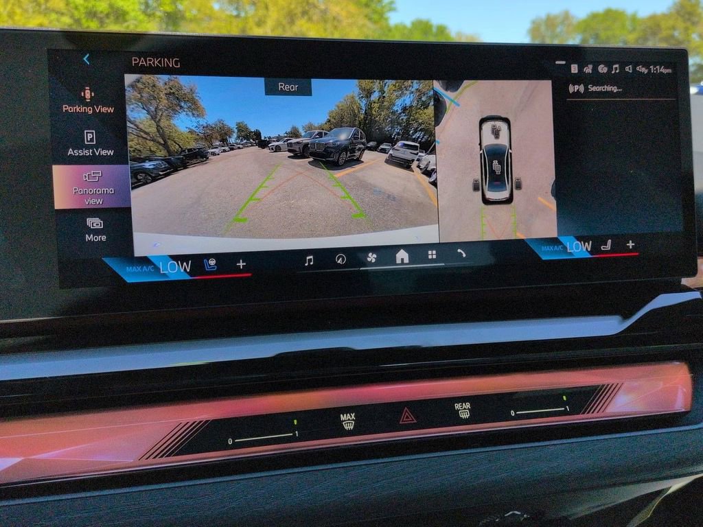 New 2026 BMW 550e xDrive image 19