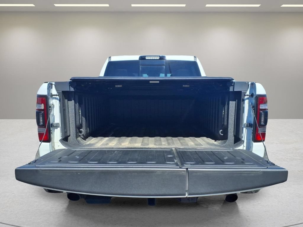 Used 2024 RAM 1500 Limited AWD/4WD image 9