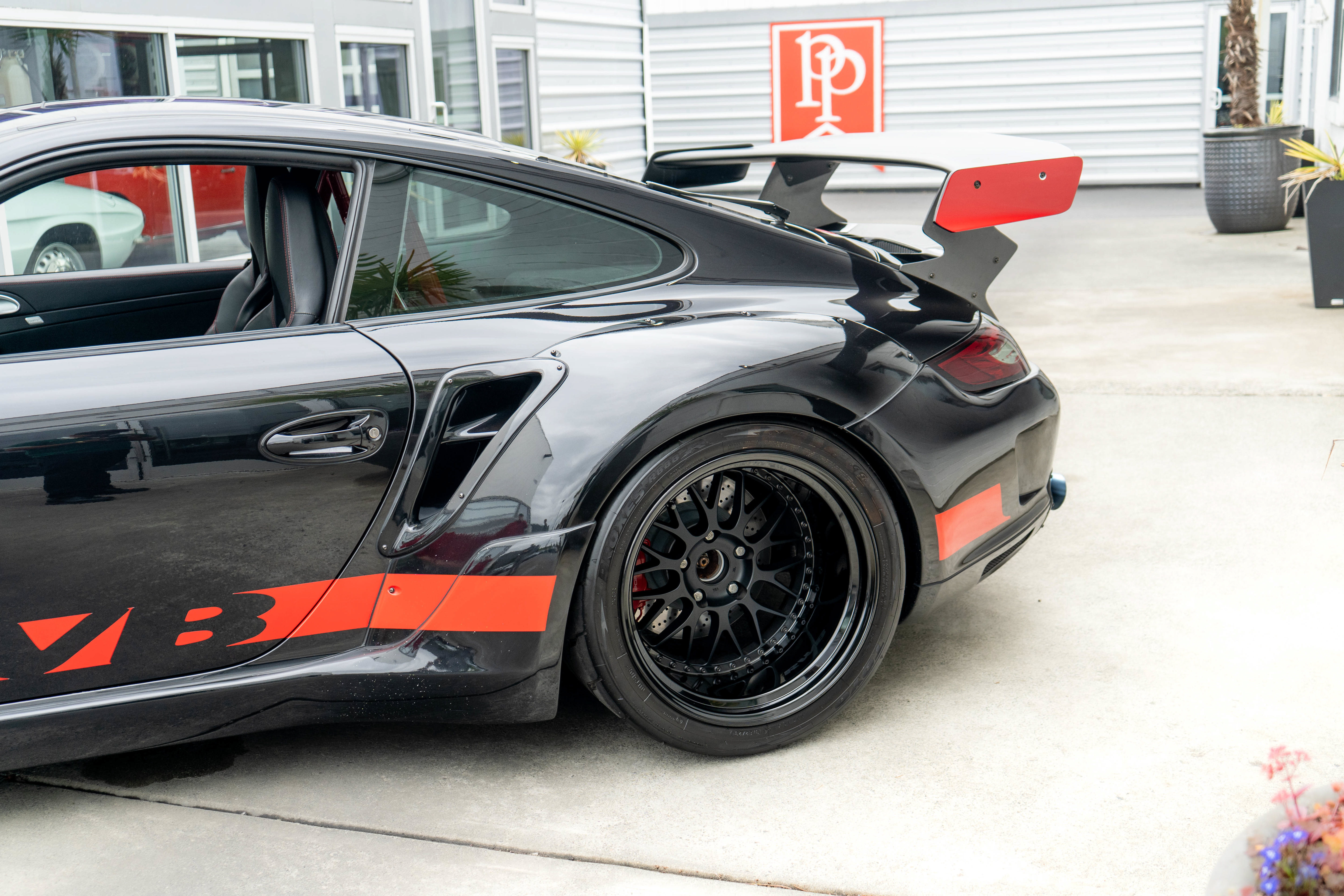 Used 2008 Porsche 911 Turbo AWD/4WD image 8