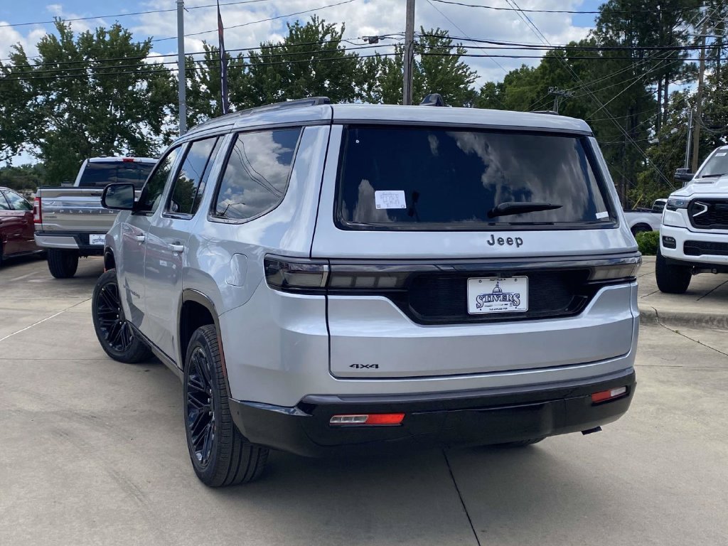 New 2026 Jeep Grand Wagoneer Limited AWD/4WD image 33