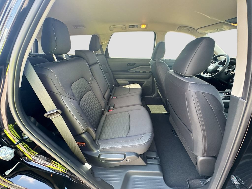 New 2026 Nissan Pathfinder SV FWD image 34