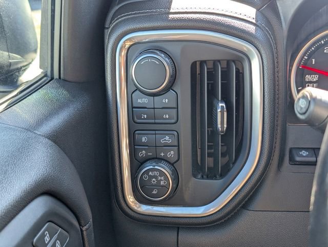 Used 2019 Chevrolet Silverado 1500 High Country w/ Technology Package AWD/4WD image 23