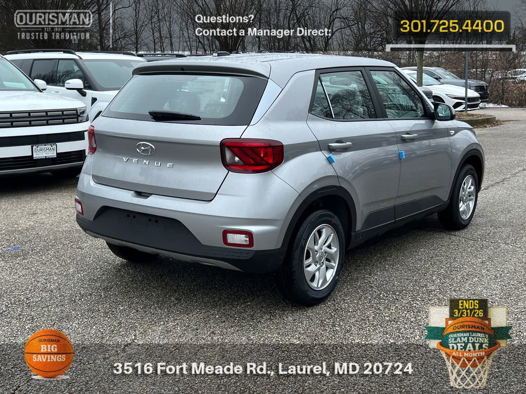 New 2026 Hyundai Venue SE image 2