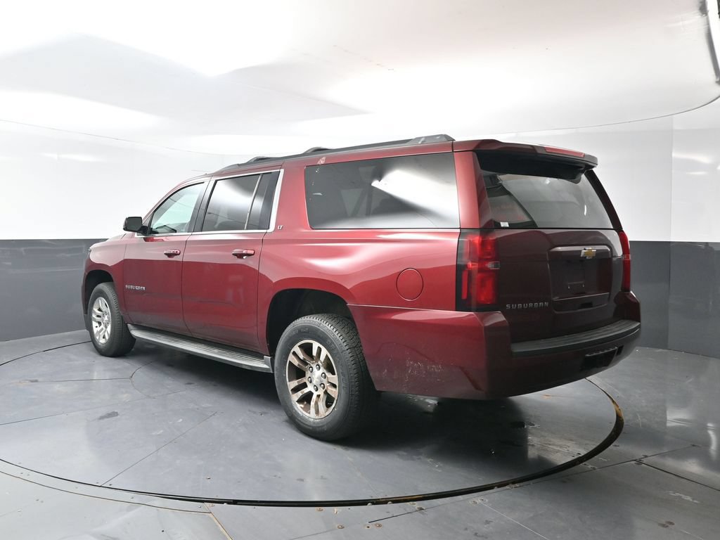 Used 2016 Chevrolet Suburban LT w/ Luxury Package AWD/4WD image 7