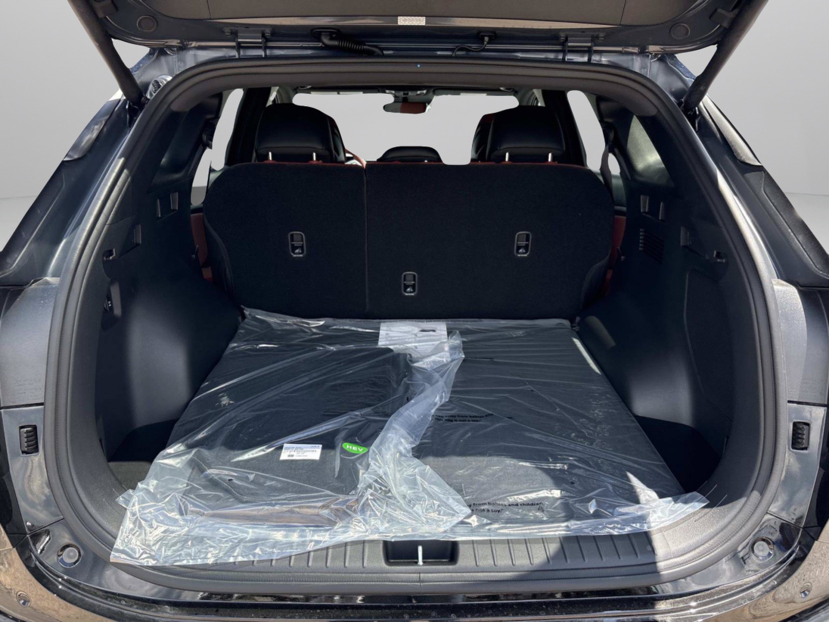 New 2027 Kia Sportage SX Prestige AWD/4WD image 9