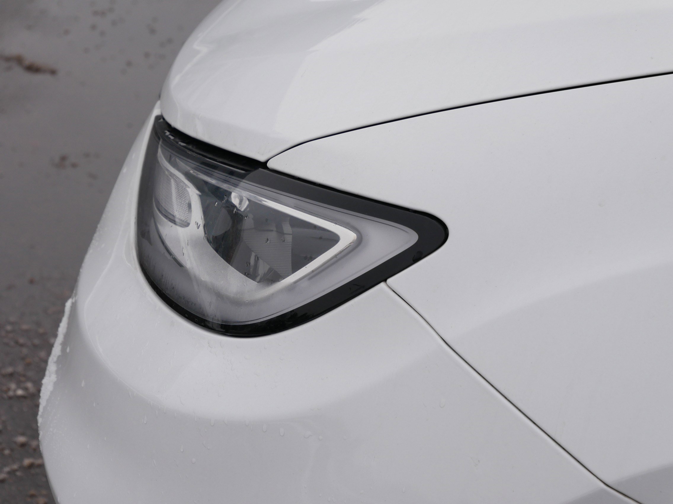 Used 2024 Chrysler Pacifica Touring-L image 16