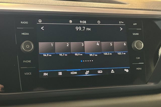 Used 2022 Volkswagen Taos SE image 23