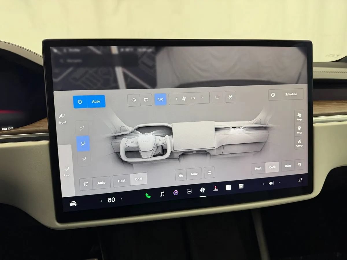 Used 2022 Tesla Model X AWD/4WD image 27