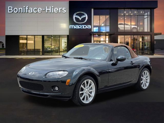 Used 2008 MAZDA MX-5 Miata Grand Touring w/ Premium Pkg RWD image 2