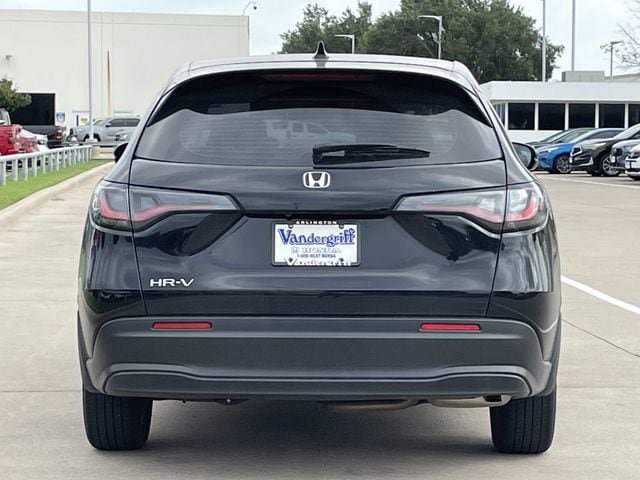 Used 2023 Honda HR-V LX image 5