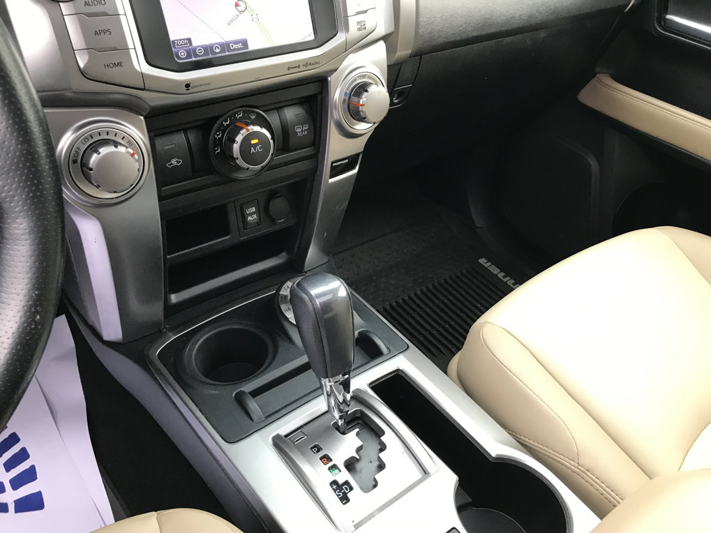 Used 2017 Toyota 4Runner SR5 Premium image 22