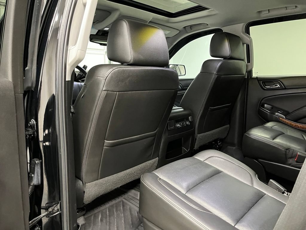 Used 2018 Chevrolet Tahoe Premier w/ RST Edition AWD/4WD image 46