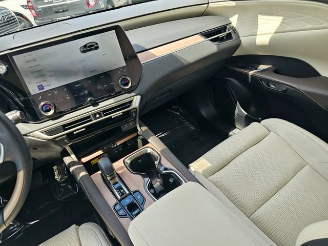 Used 2023 Lexus RX 350 w/ Accessory Package (Z1) AWD/4WD image 34