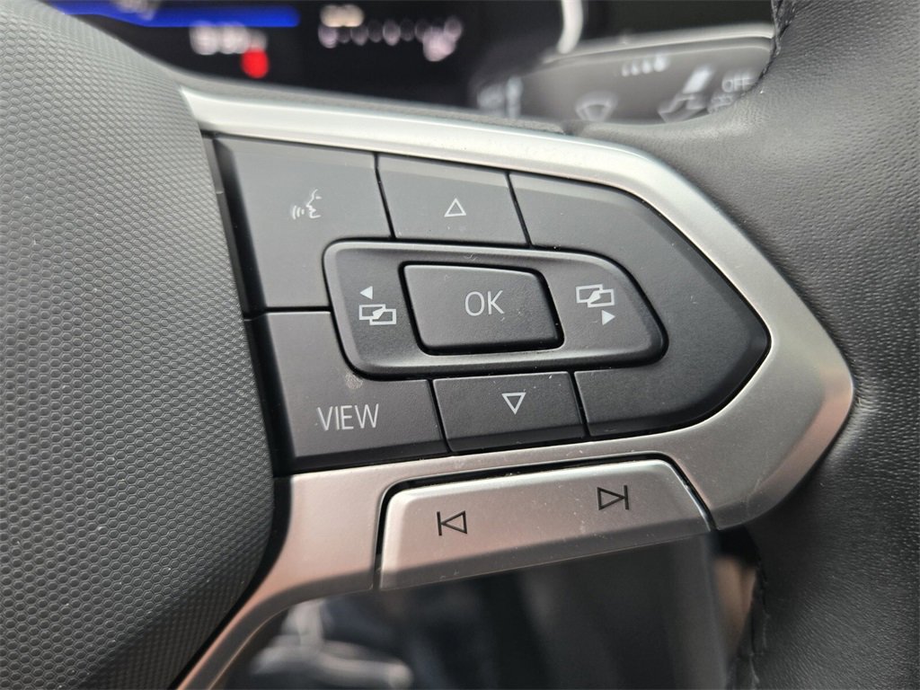 Certified 2024 Volkswagen Jetta SE w/ Panoramic Sunroof Package image 24