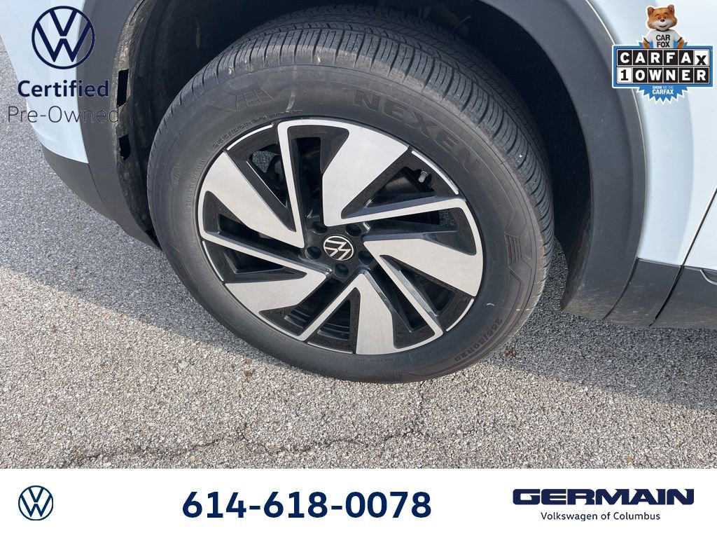 Used 2025 Volkswagen Atlas SE FWD image 19