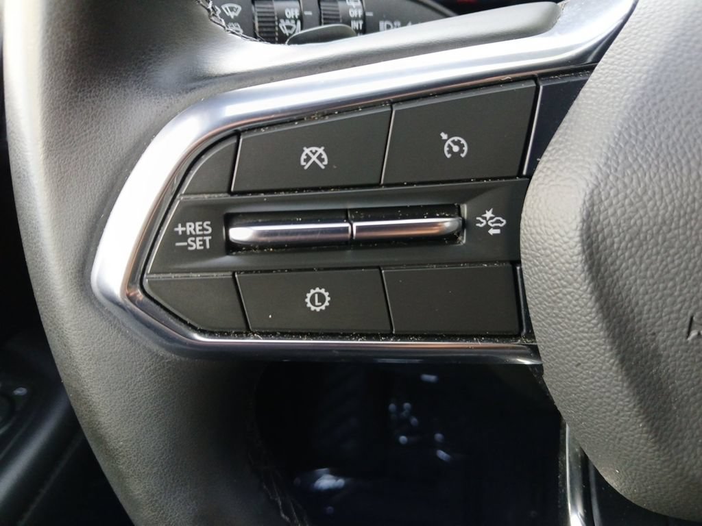 Used 2025 Chevrolet Tahoe LT RWD image 11