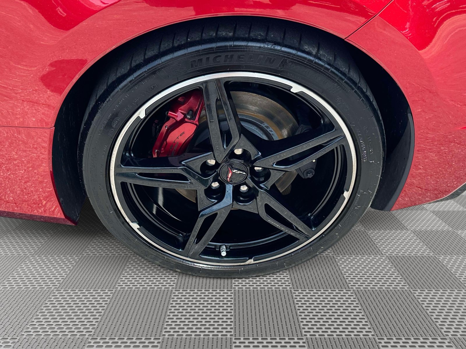Used 2022 Chevrolet Corvette Stingray Preferred Conv w/ Z51 Performance Package RWD image 31