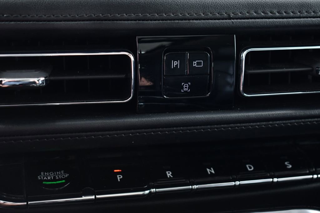 Used 2022 Lincoln Nautilus Reserve image 28