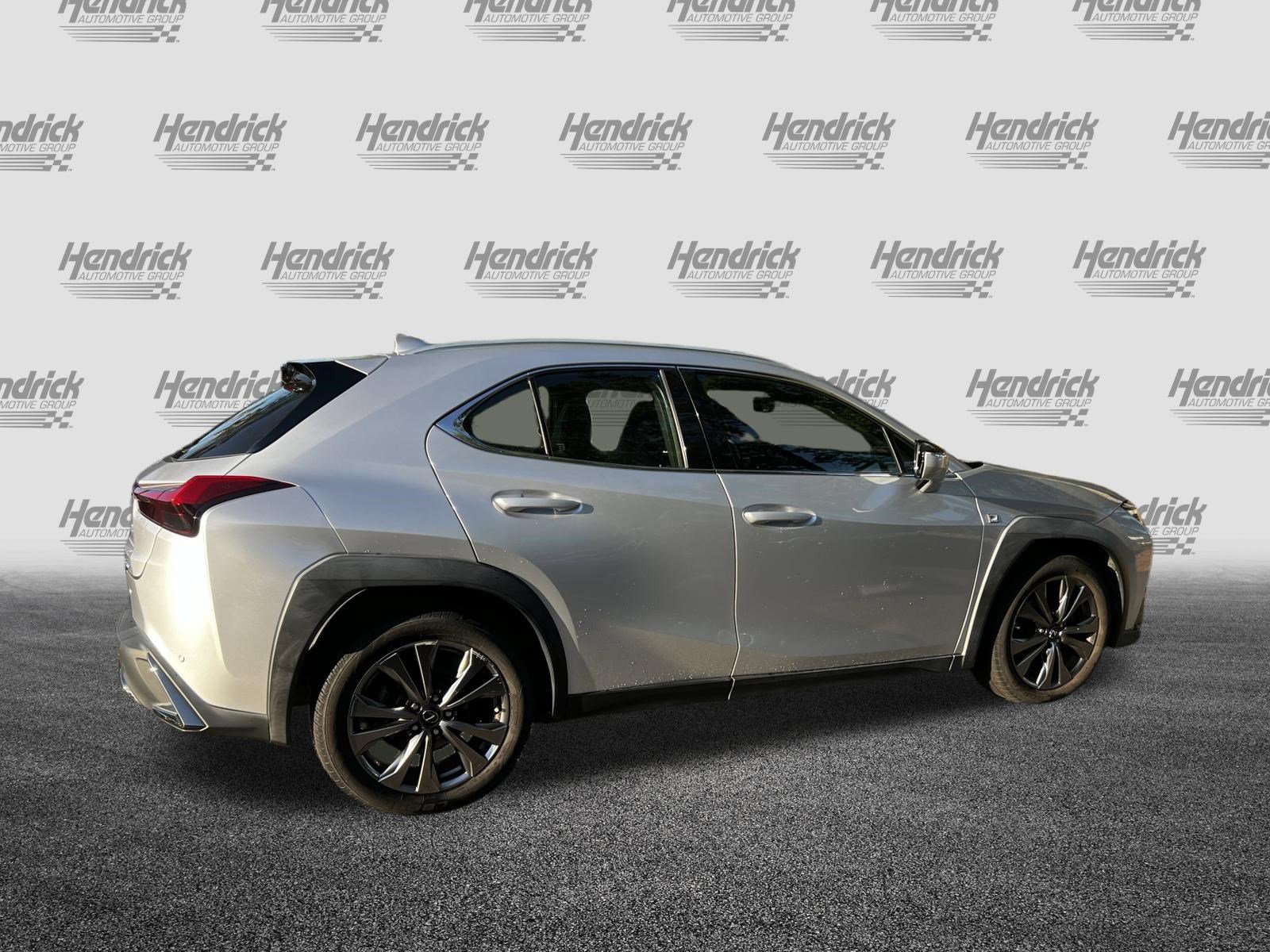 Used 2019 Lexus UX 200 F Sport w/ F Sport Premium Package FWD image 10