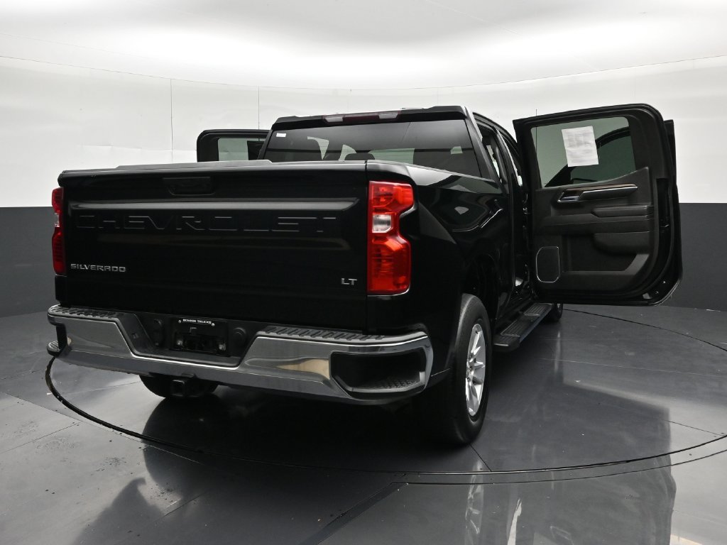 Used 2023 Chevrolet Silverado 1500 LT RWD image 34