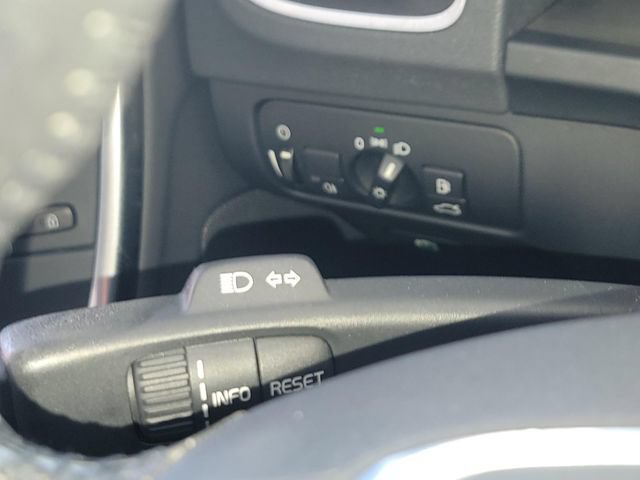 Used 2012 Volvo S60 T5 FWD image 17