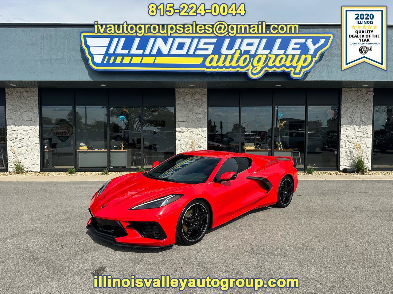Used 2021 Chevrolet Corvette Stingray Coupe w/ Z51 Performance Package RWD image 1