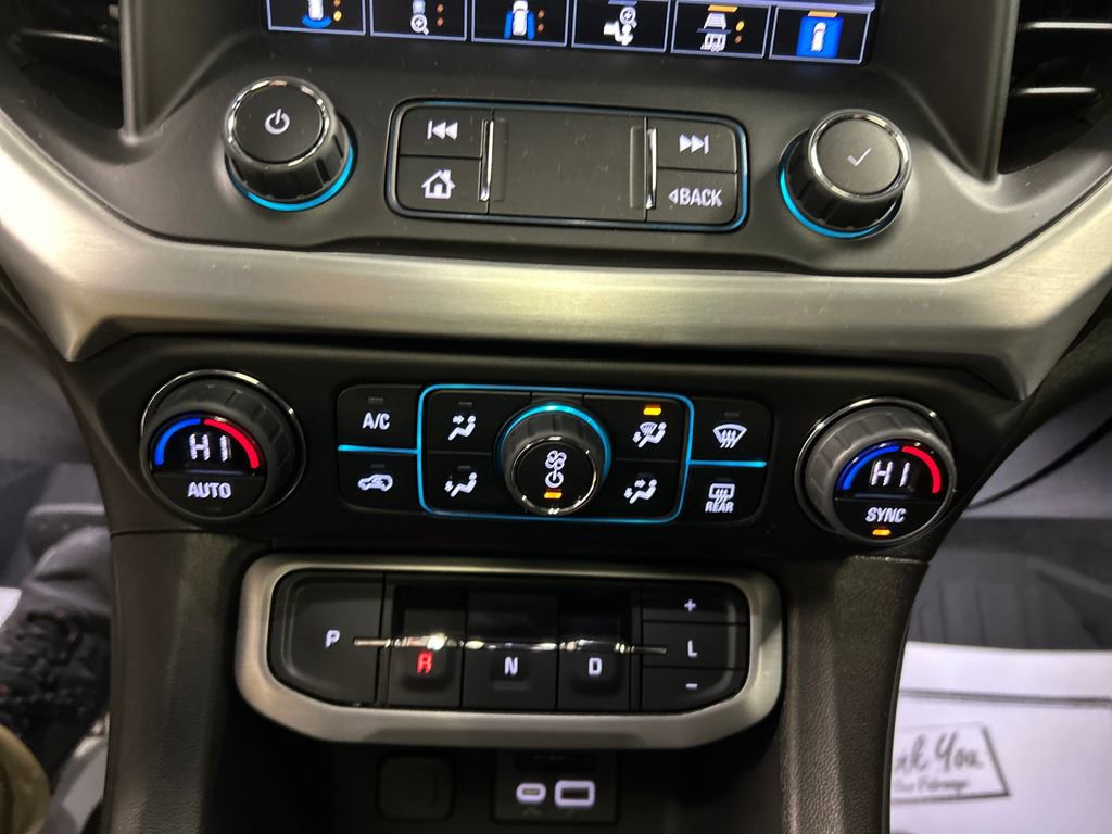Used 2023 GMC Acadia SLT w/ Technology Package image 19